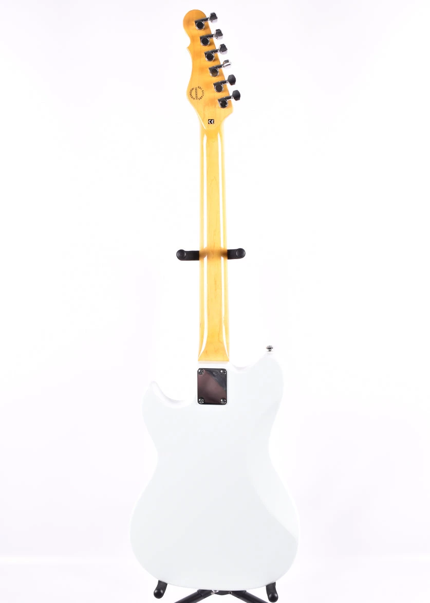 G&L Tribute Fallout, Sonic Blue 4 G&L Tribute Fallout, Sonic Blue