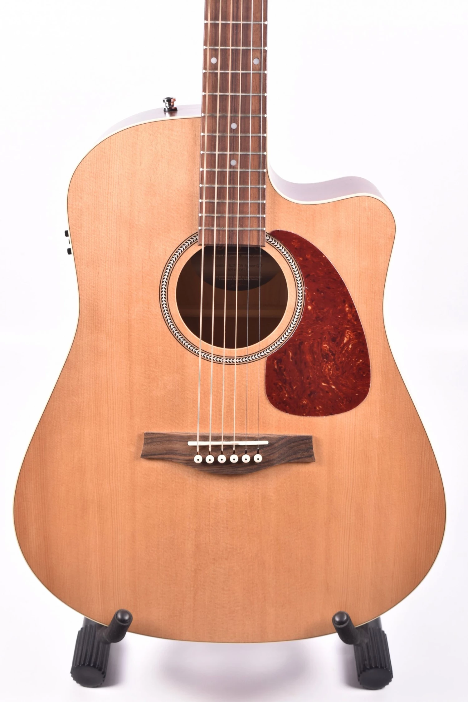 Seagull Coastline Slim Spruce CW-QIT 3 Seagull Coastline Slim Spruce CW-QIT