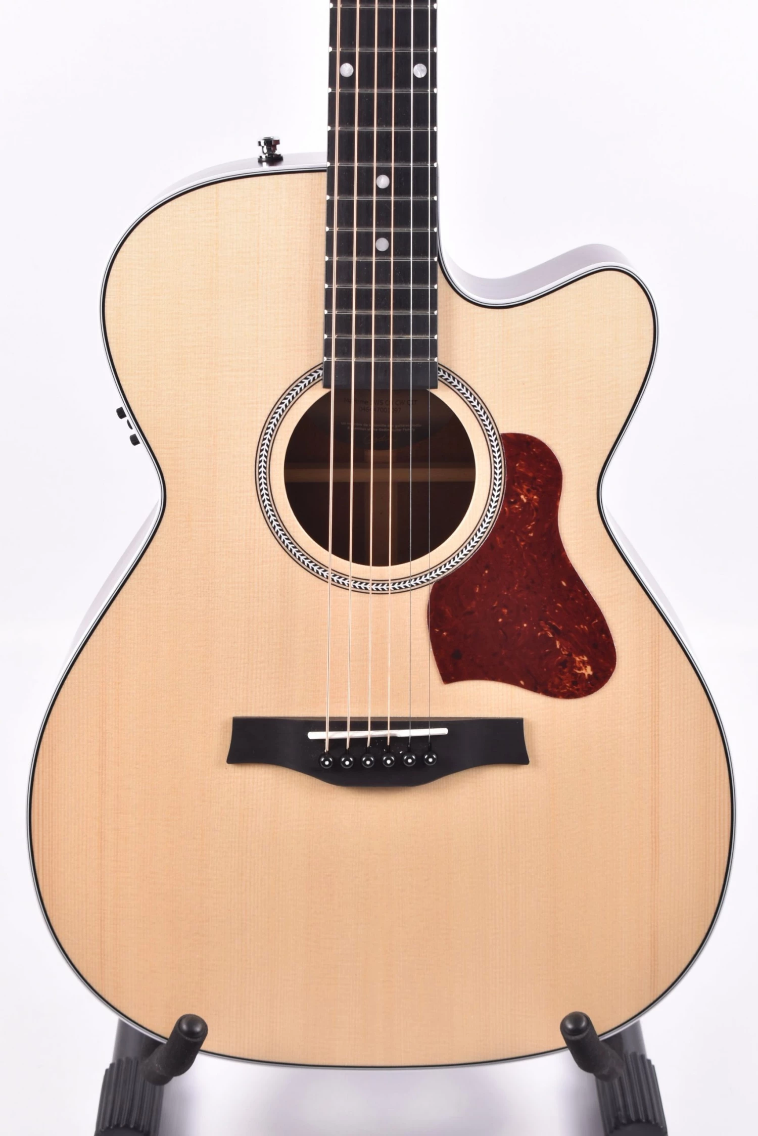 Seagull Maritime SWS Concert Hall CW Semi QIT Acoustic Guitars 3 Seagull Maritime SWS Concert Hall CW Semi QIT Acoustic Guitars