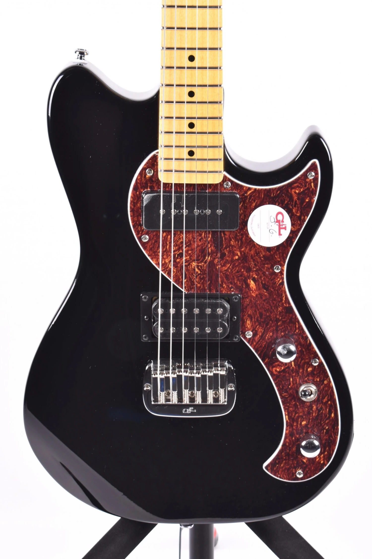 G&L Tribute Fallout, Gloss Black 3 G&L Tribute Fallout, Gloss Black