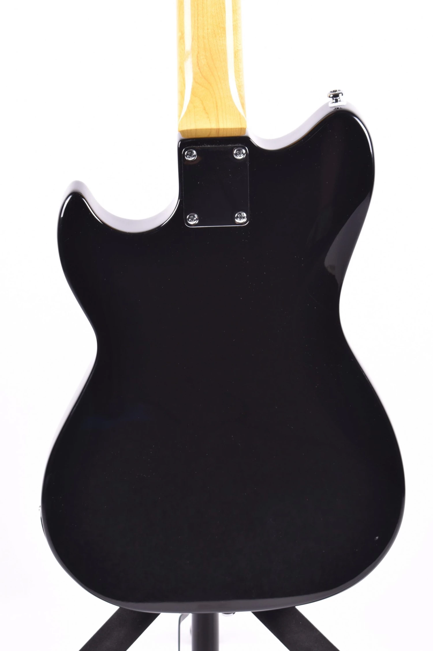 G&L Tribute Fallout, Gloss Black 4 G&L Tribute Fallout, Gloss Black