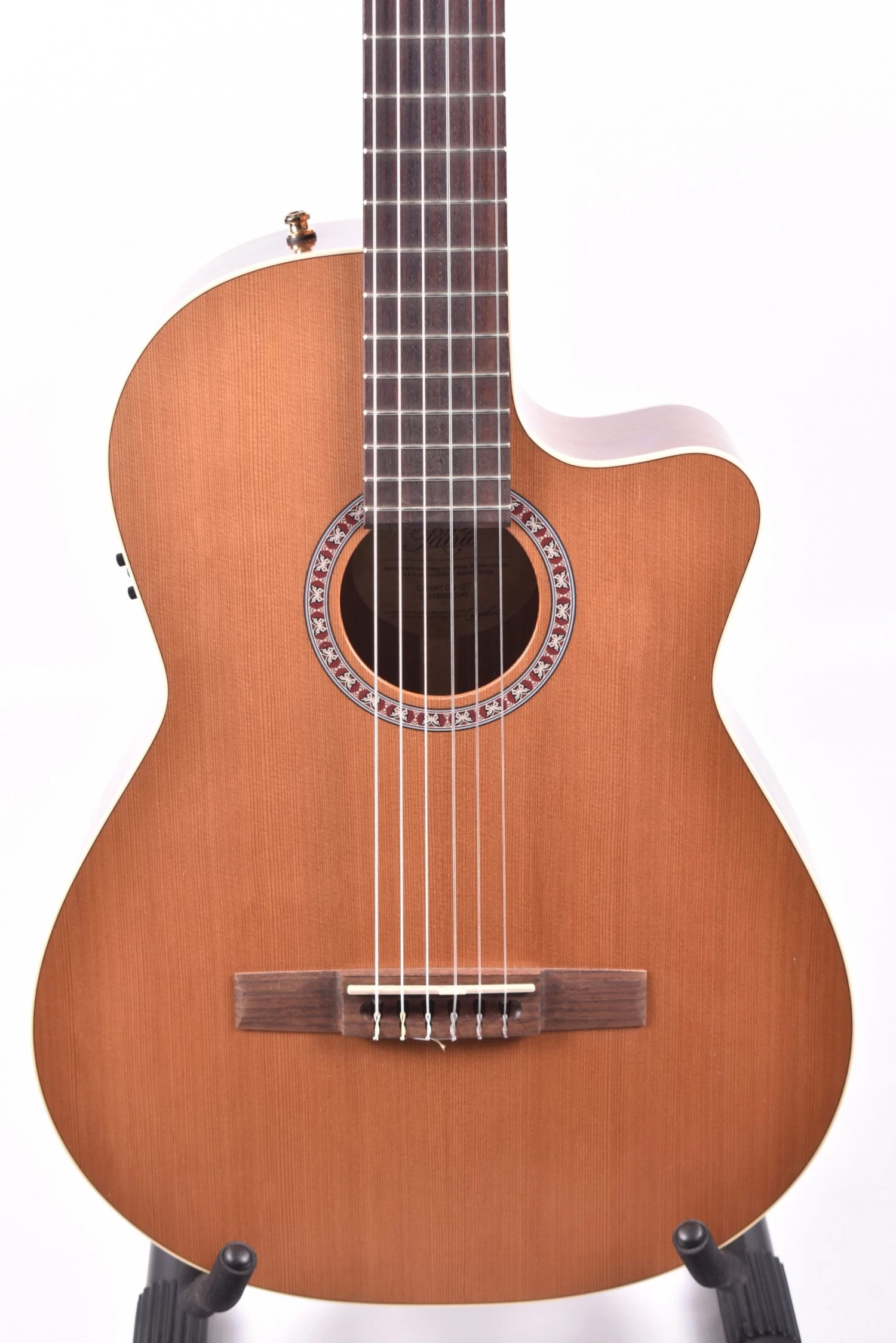 Acoustic Guitars LaPetrie Concert Cutaway 3 Acoustic Guitars LaPetrie Concert Cutaway