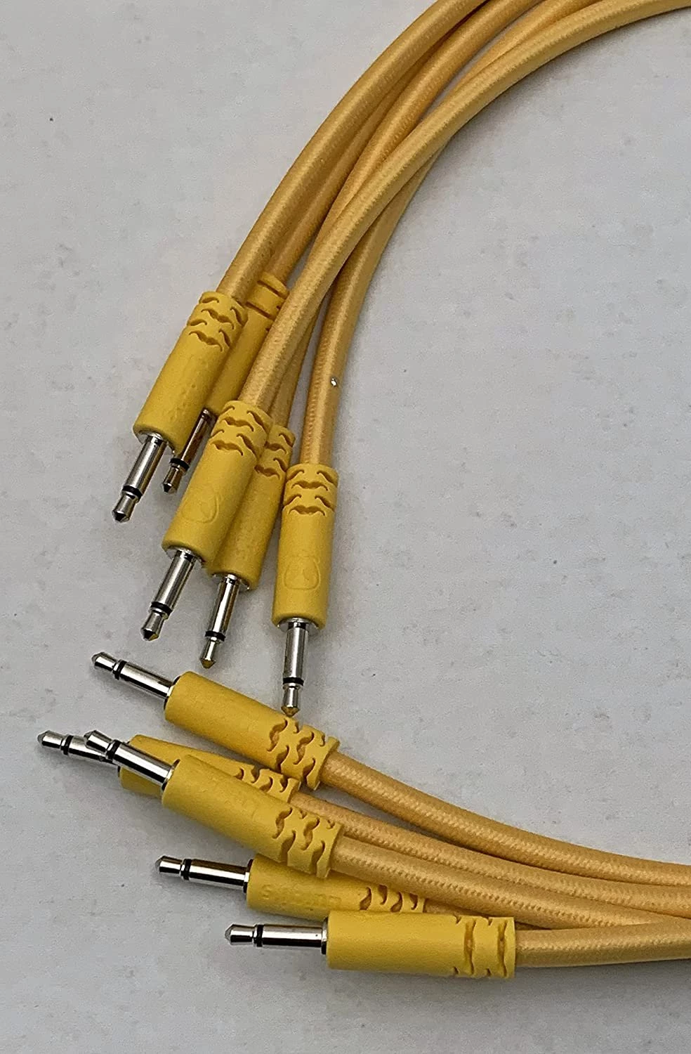 Starving Students Music Supplies Modular Synthesizer Accessories Luigi's Modular Supply Bucatini Braided Patch Cables - Package Of 5 Gold Cables, 6" (15 Cm) 3 Starving Students Music Supplies Modular Synthesizer Accessories Luigi's Modular Supply Bucatini Braided Patch Cables - Package Of 5 Gold Cables, 6" (15 Cm)