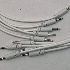 Starving Students Music Supplies Luigi's Modular Supply Spaghetti Eurorack Patch Cables - Package Of 5 White Cables, 6" (15 Cm) Modular Synthesizer Accessories 6 Starving Students Music Supplies Luigi's Modular Supply Spaghetti Eurorack Patch Cables - Package Of 5 White Cables, 6